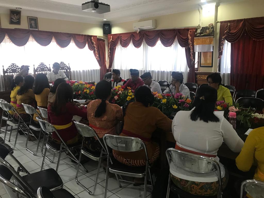 Rapat Penyamaan Persepsi dengan Bendahara Desa Tentang BKK  Pilkel (Pemilihan Prebekel)