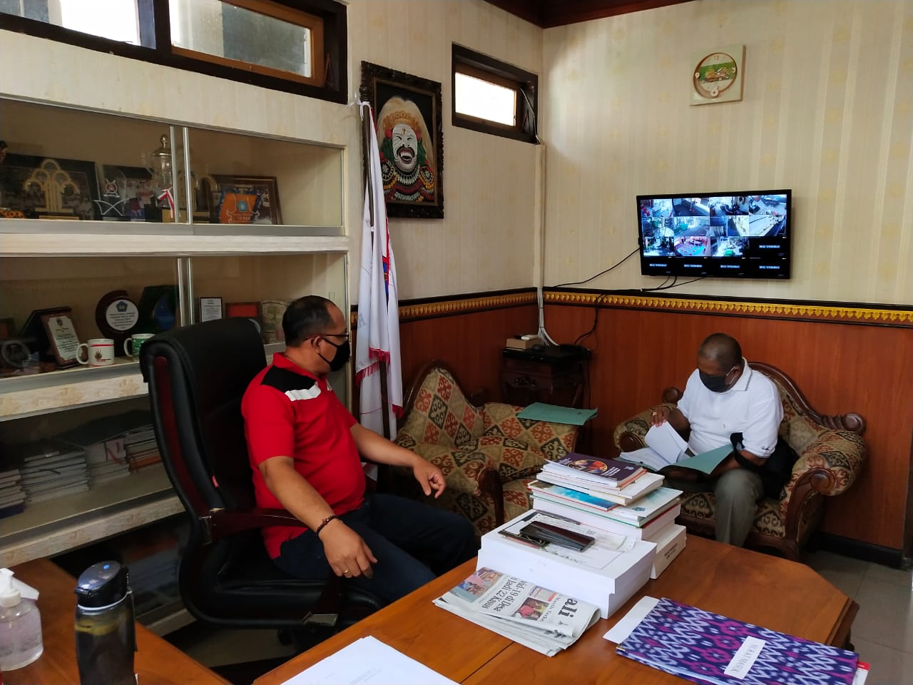 Koordinasi Masalah Data Masyarakat Terdampak COVID-19