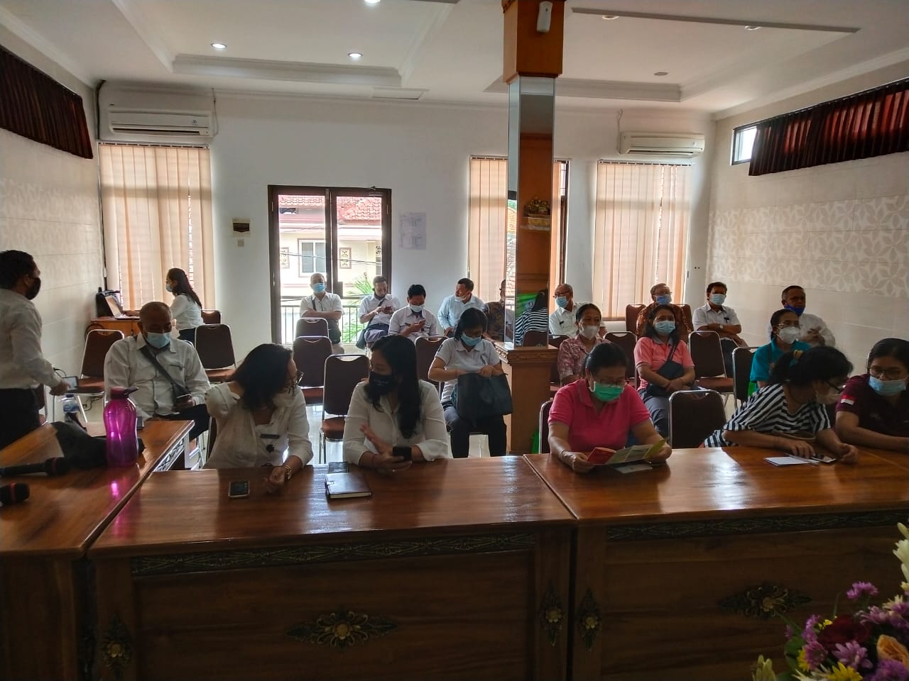 Bintek Sinergisitas BPD dengan Perangkat Desa dlm tata kelola Pemerintahan Desa di Desa Dauh Puri Klod