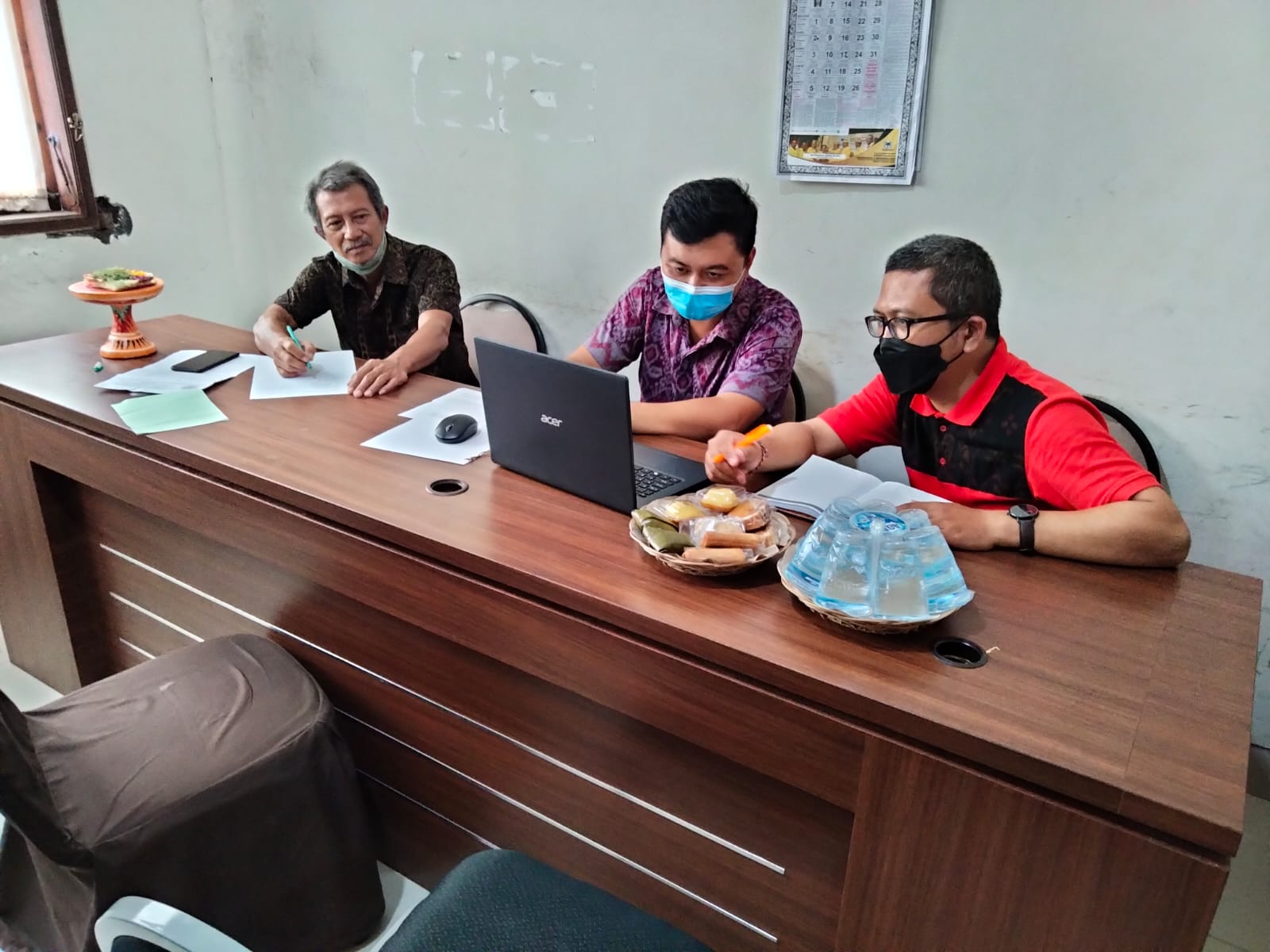  Dinas PMD kota Denpasar melaksanakan Pembinaan pengolahan  Data inventarisasi Swadaya Murni Masyarakat dan Penunjang Pembangunan 