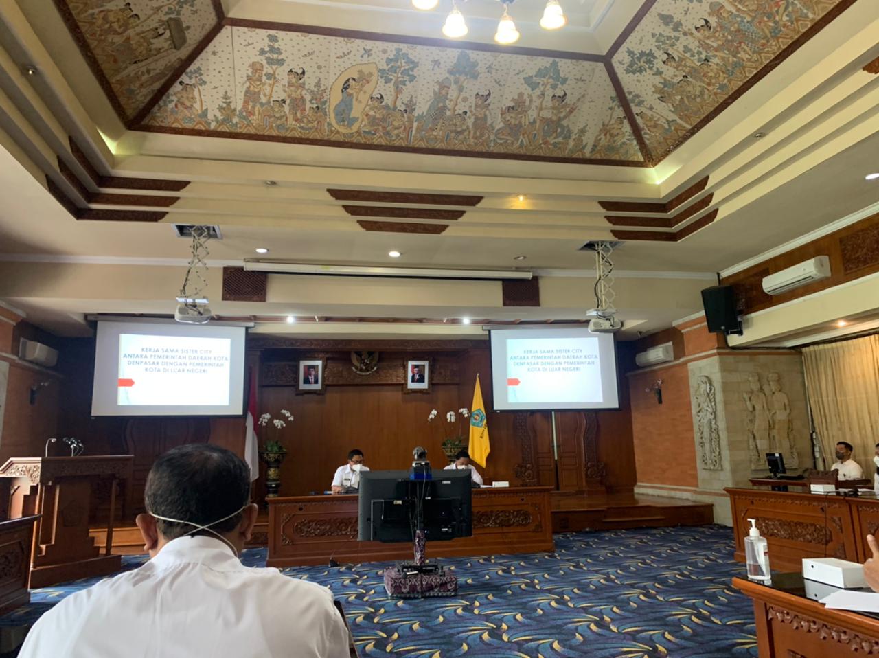 Rapat Koordinasi TL Sister City Kota Denpasar Dengan Mossel Bay Afrika Selatan