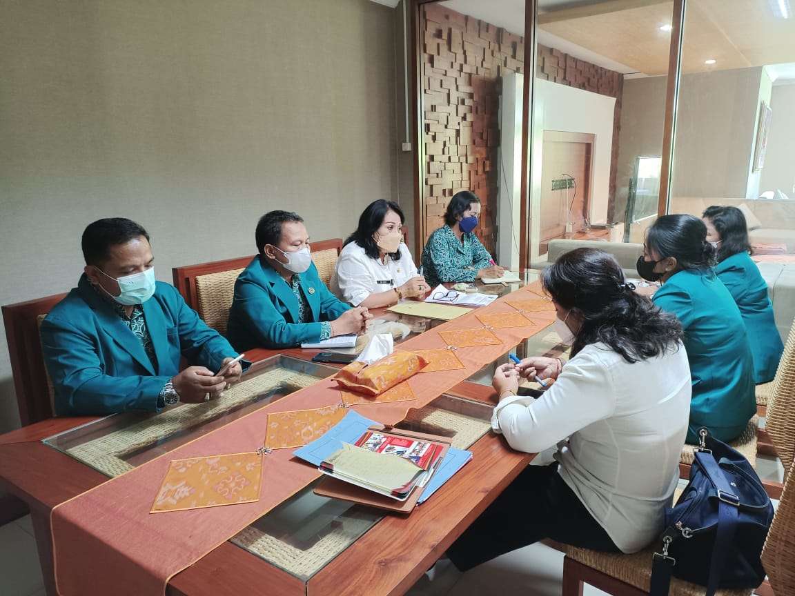 Rapat Sinergitas dan Penyelarasan Program Peningkatan Perekonomian Keluarga